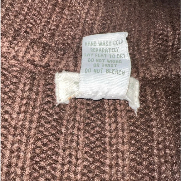 Kenji Natural, M, heavy cable knit, long sleeves, belt loop closure, cardigan - Picture 8 of 9